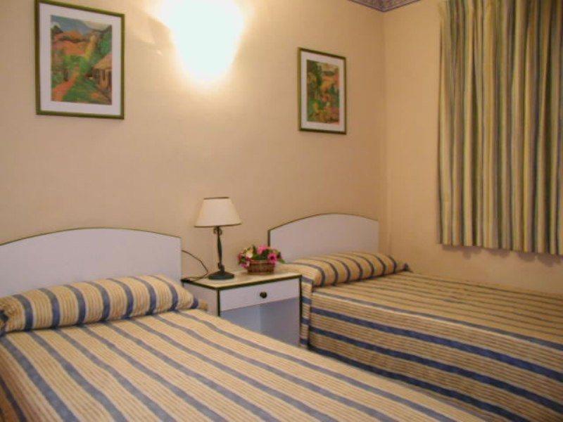 Apartamentos La Florida Пуерто дел Кармен Стая снимка