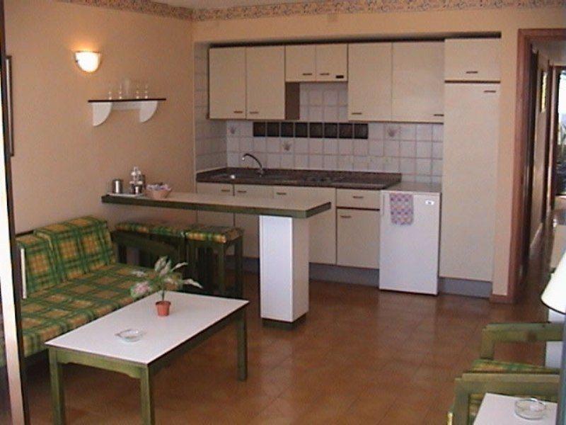 Apartamentos La Florida Пуерто дел Кармен Екстериор снимка
